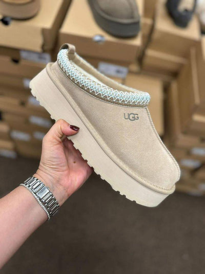 UGG TAZZ 🎀